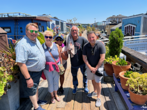 HOUSEBOAT TOUR INTERESTING AND INFORMATIVE!